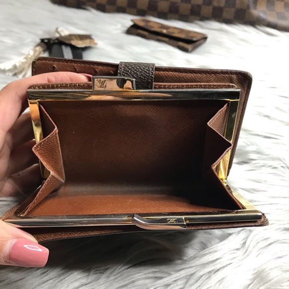 AUTH Louis Vuitton Kisslock Wallet SD0947 - Picture 8 of 8